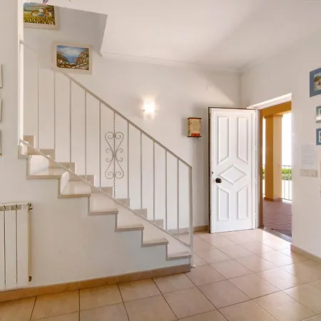 Casa Grande Gale Albufeira